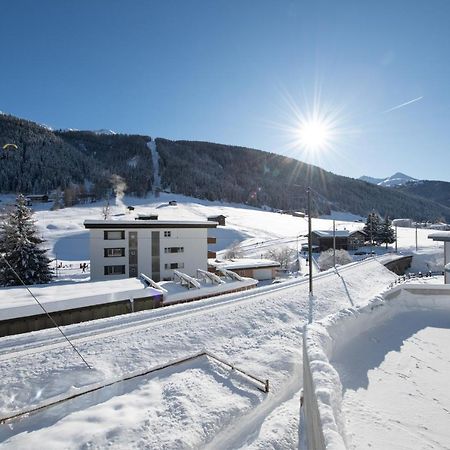 Agrimonia - 5,5-Zi Duplex Wohnung Bis 9 Personen Mit Eigenem Garten Davos Extérieur photo