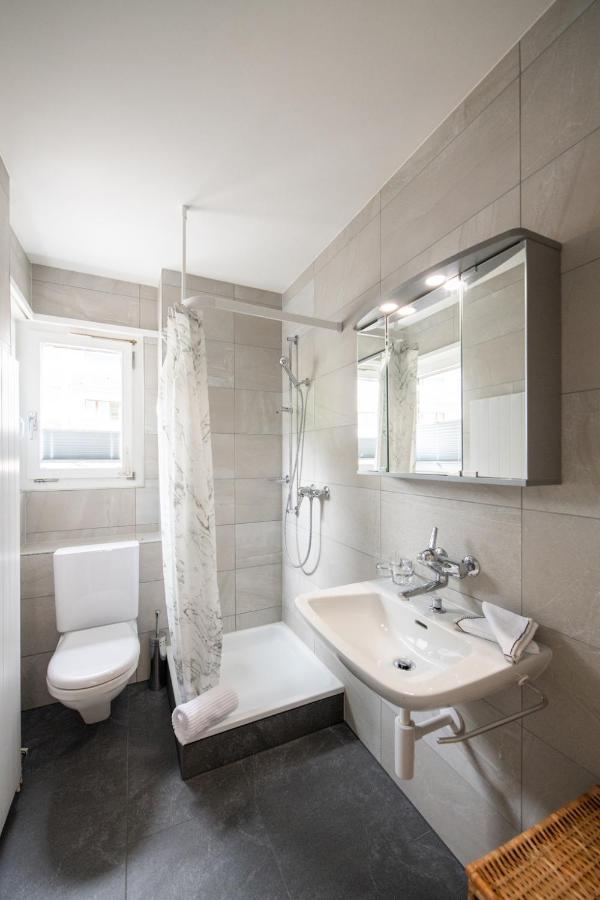Agrimonia - 5,5-Zi Duplex Wohnung Bis 9 Personen Mit Eigenem Garten Davos Extérieur photo