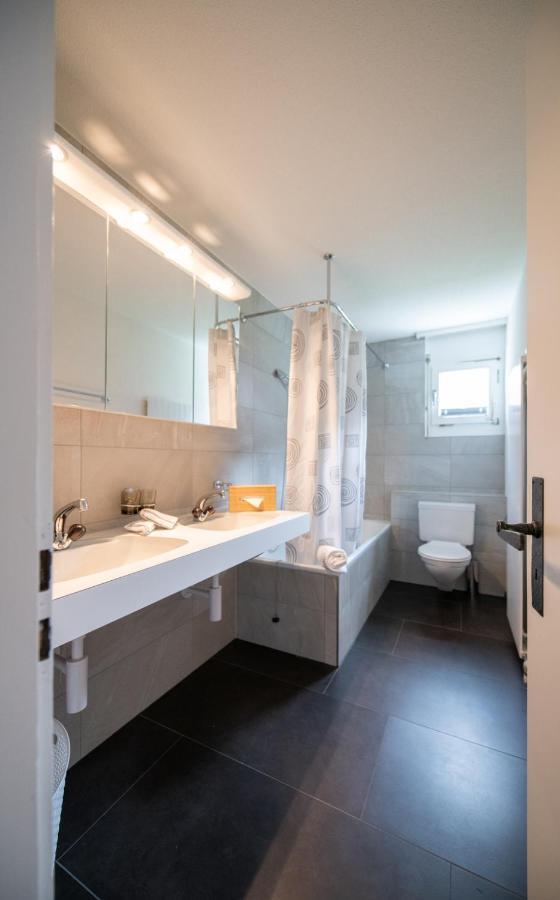 Agrimonia - 5,5-Zi Duplex Wohnung Bis 9 Personen Mit Eigenem Garten Davos Extérieur photo